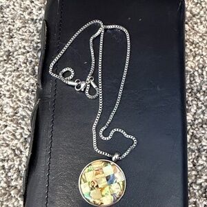 Elegant Silver and Gold Pendant Necklace